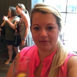 Meet your Posher, Kelly